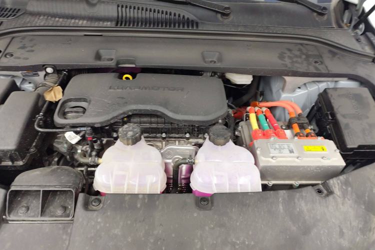 Used Leapmotor C01 2024 Range-Extended 316 Deluxe Edition Engine Bay