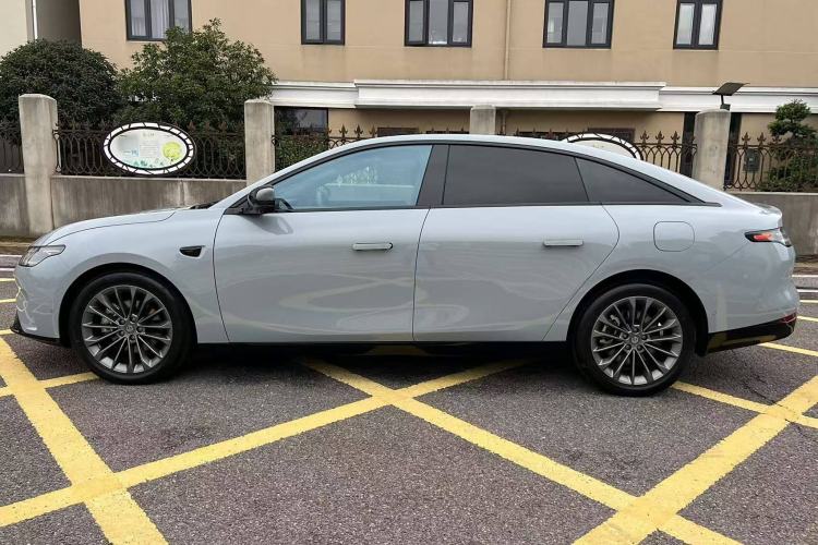 Used Leapmotor C01 2024 Range-Extended 216 Luxury Edition Exterior 3