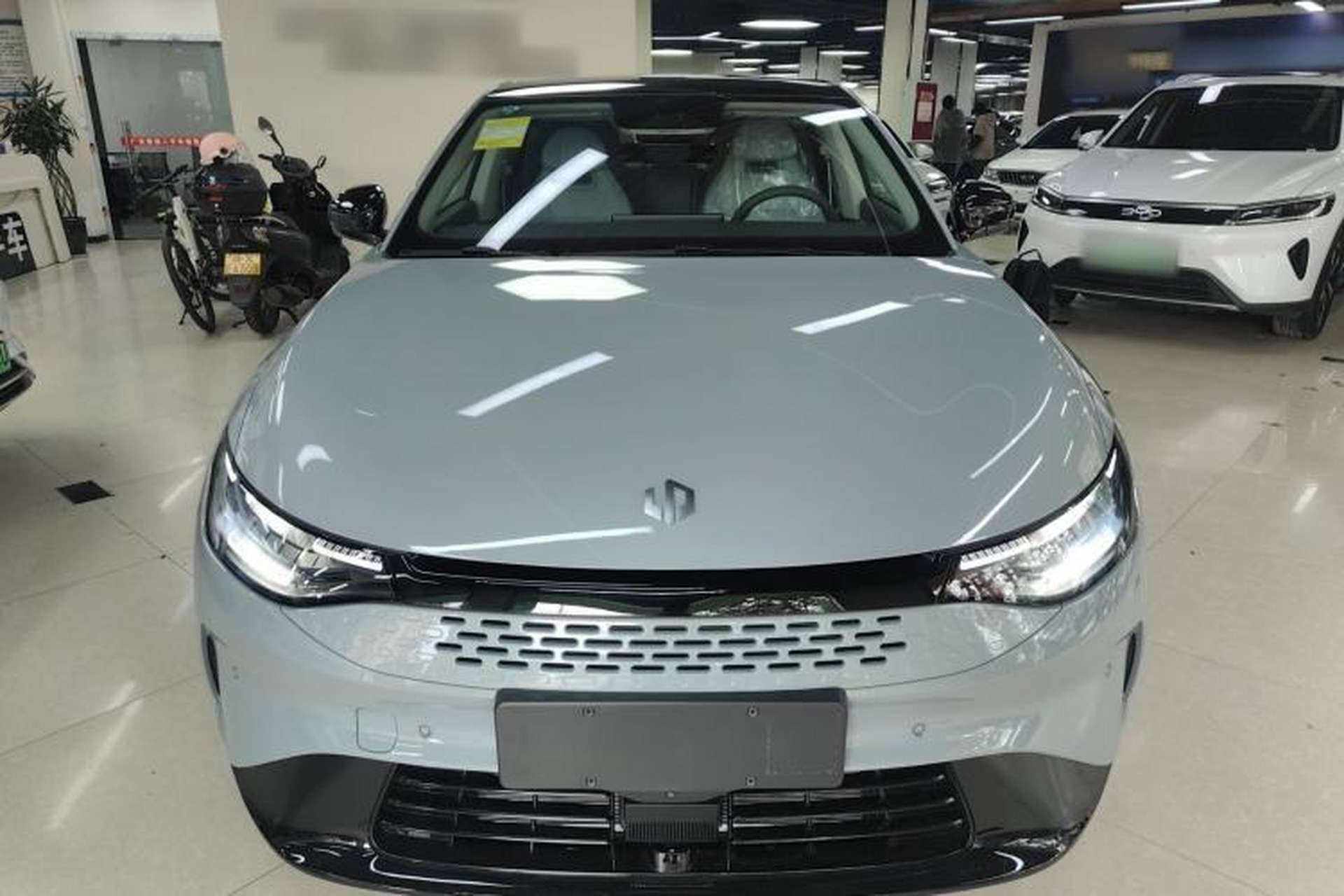 Used Leapmotor C01 2024 Range-Extended 216 Luxury Edition Front