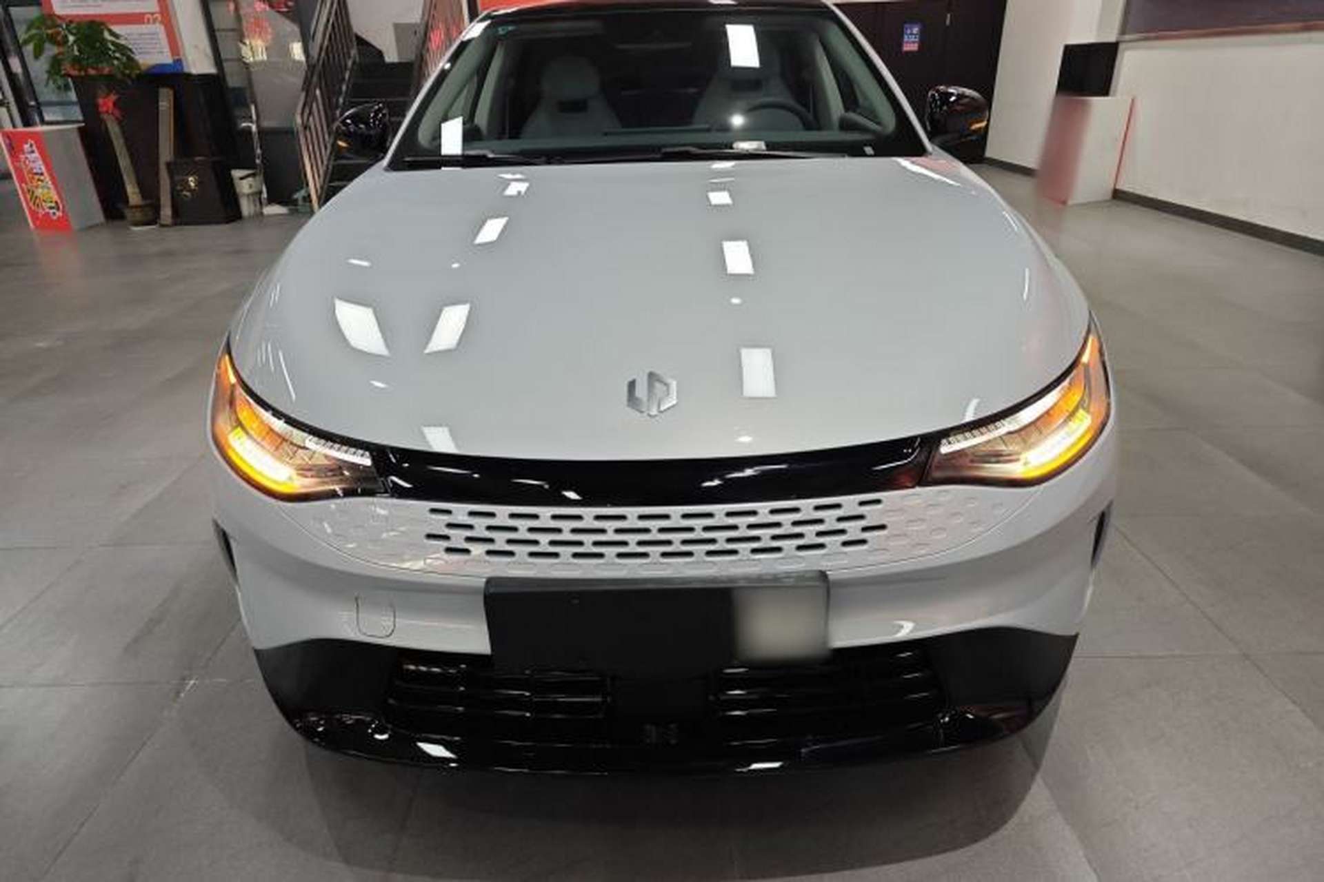 Used Leapmotor C01 2024 Range-Extended 216 Comfort Edition Front