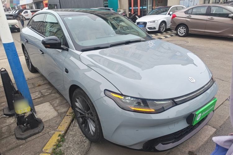 Used Leapmotor C01 2024 Pure Electric 525 Luxury Edition Front Right 45 Deg