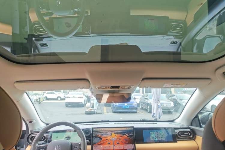 Used Leapmotor C01 2024 Pure Electric 525 Luxury Edition Headliner