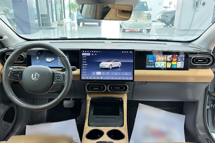 Used Leapmotor C01 2024 Pure Electric 525 Luxury Edition Interior 2