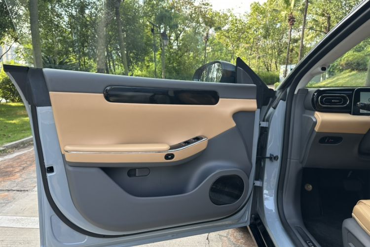 Used Leapmotor C01 2024 Pure Electric 525 Luxury Edition Interior 8
