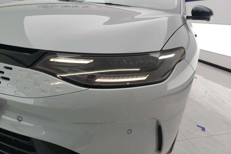Used Leapmotor C01 2024 Range-Extended 316 Deluxe Edition Left Front Headlight