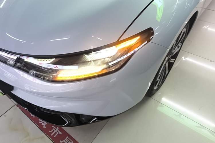 Used Leapmotor C01 2024 Pure Electric 525 Comfort Edition Left Front Headlight