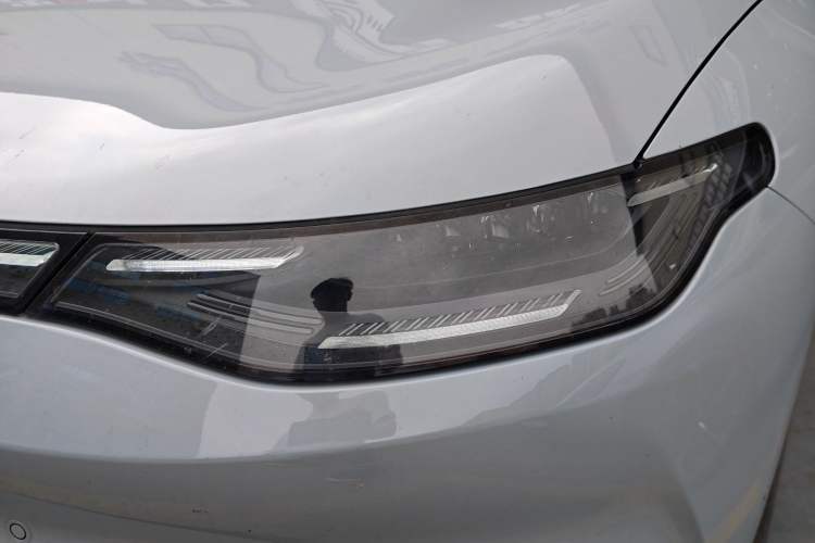 Used Leapmotor C01 2024 Pure Electric 525 Luxury Edition Left Front Headlight