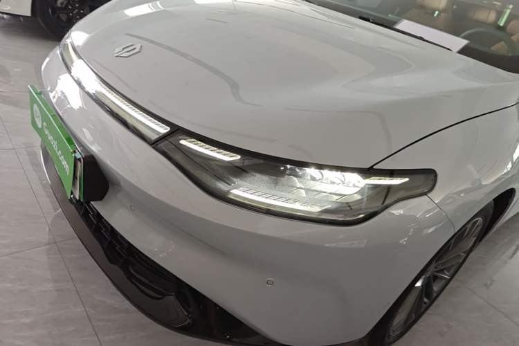 Used Leapmotor C01 2024 Pure Electric 525 Luxury Edition Left Front Headlight
