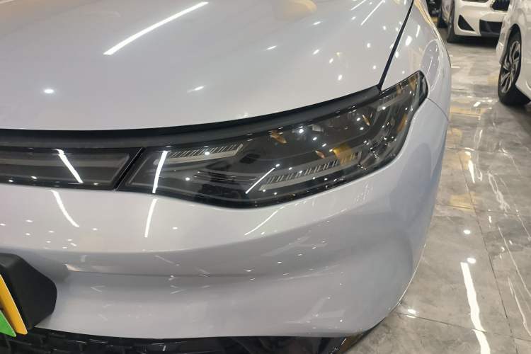Used Leapmotor C01 2024 Pure Electric 525 Comfort Edition Left Front Headlight