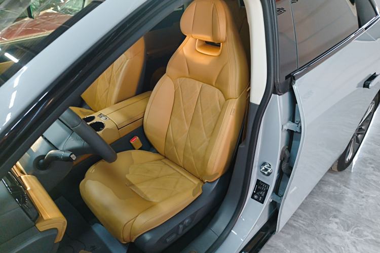 Used Leapmotor C01 2024 Range-Extended 316 Deluxe Edition Left Front Seat