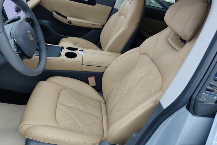 Used Leapmotor C01 2024 Range-Extended 316 Deluxe Edition Left Front Seat