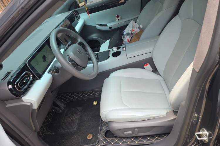 Used Leapmotor C01 2024 Range-Extended 316 Deluxe Edition Left Front Seat