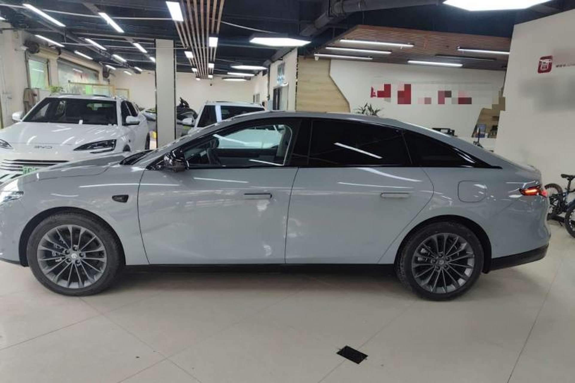 Used Leapmotor C01 2024 Range-Extended 216 Luxury Edition Left Side
