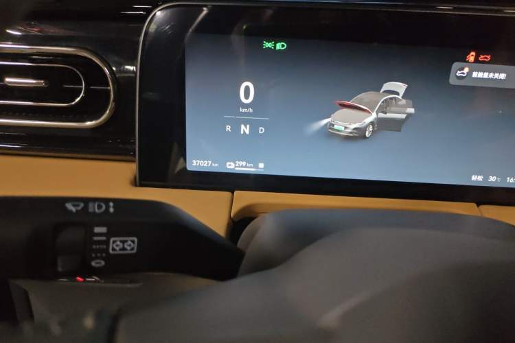 Used Leapmotor C01 2024 Pure Electric 525 Luxury Edition Odometer Close Up