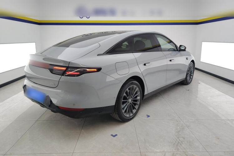 Used Leapmotor C01 2024 Range-Extended 316 Deluxe Edition Rear Right 45 Deg