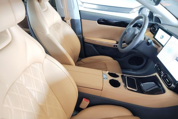Used Leapmotor C01 2024 Pure Electric 525 Luxury Edition Right Front Seat