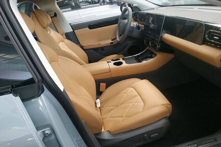 Used Leapmotor C01 2024 Pure Electric 525 Luxury Edition Right Front Seat