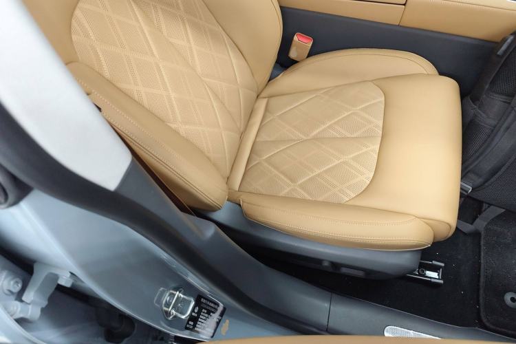 Used Leapmotor C01 2024 Range-Extended 316 Deluxe Edition Right Front Seat