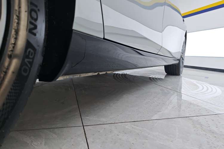 Used Leapmotor C01 2024 Range-Extended 316 Deluxe Edition Right Side Sill