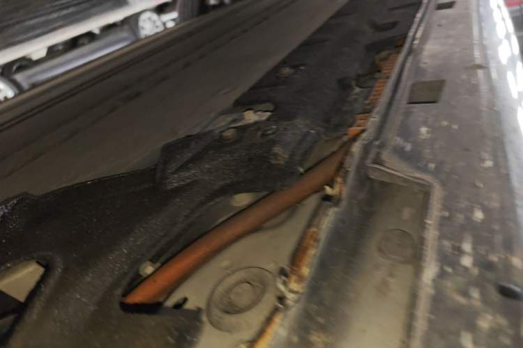 Used Leapmotor C01 2024 All-Electric 625 Deluxe Edition Right Side Sill