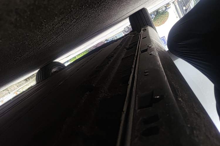 Used Leapmotor C01 2024 Pure Electric 525 Comfort Edition Right Side Sill