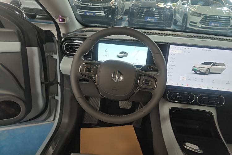 Used Leapmotor C01 2024 Range-Extended 216 Luxury Edition Steering Wheel