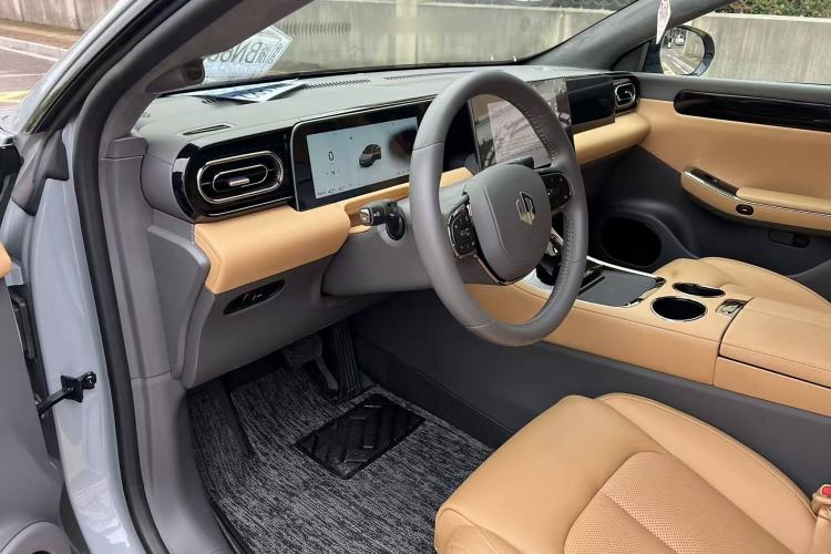 Used Leapmotor C01 2024 Range-Extended 216 Luxury Edition Steering Wheel