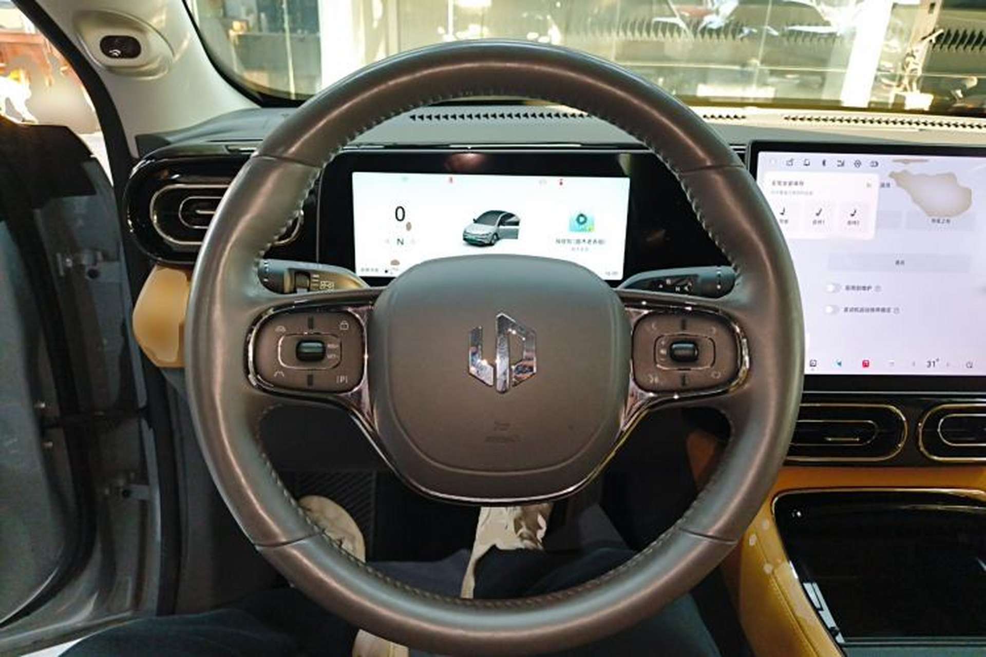 Used Leapmotor C01 2024 Range-Extended 316 Deluxe Edition Steering Wheel