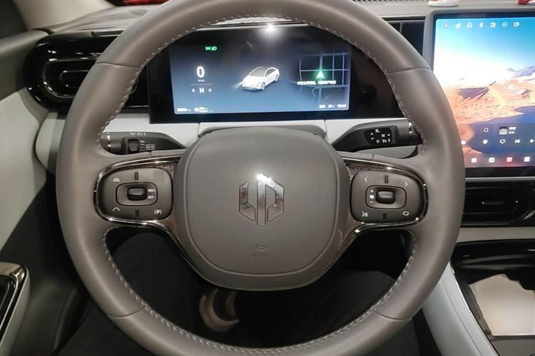 Used Leapmotor C01 2024 Pure Electric 525 Luxury Edition Steering Wheel