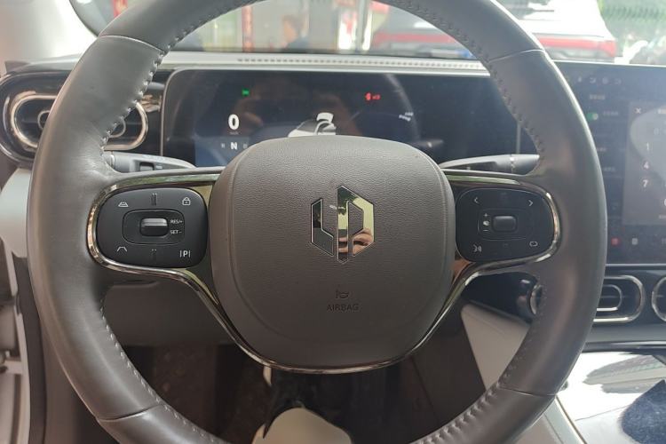 Used Leapmotor C01 2024 Pure Electric 525 Luxury Edition Steering Wheel