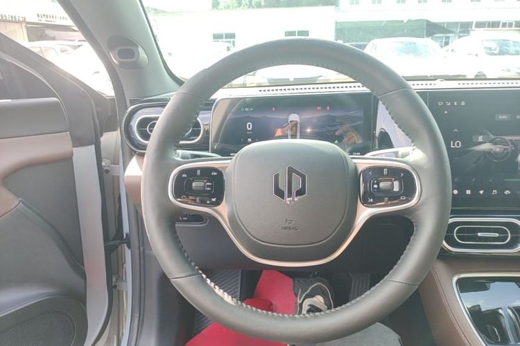 Used Leapmotor C01 2024 Pure Electric 525 Comfort Edition Steering Wheel