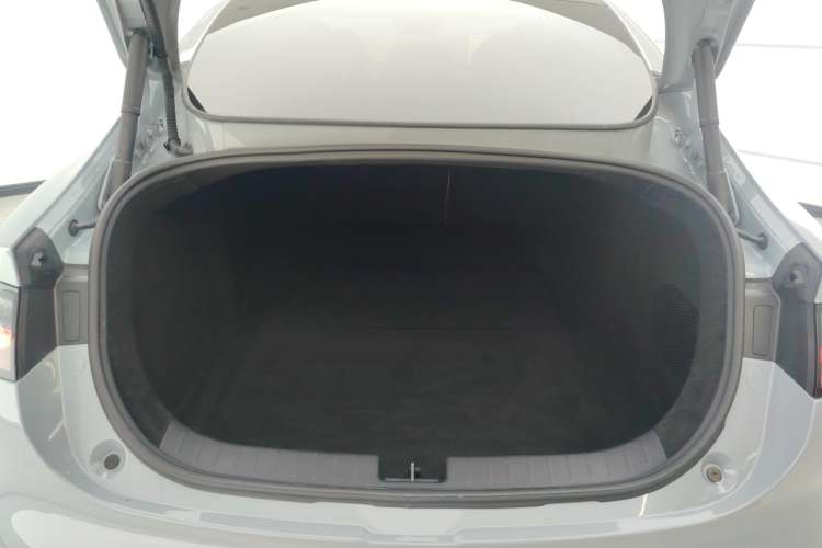 Used Leapmotor C01 2024 Range-Extended 316 Deluxe Edition Trunk