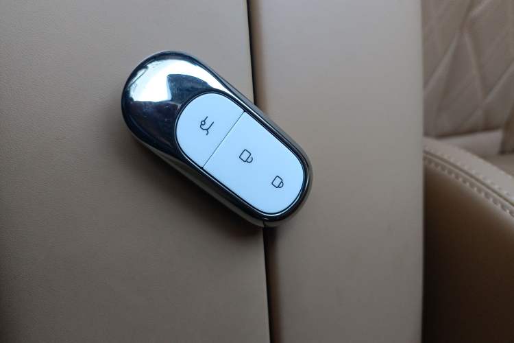 Used Leapmotor C01 2024 Range-Extended 316 Deluxe Edition Vehicle Key