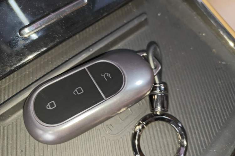 Used Leapmotor C01 2024 All-Electric 625 Deluxe Edition Vehicle Key
