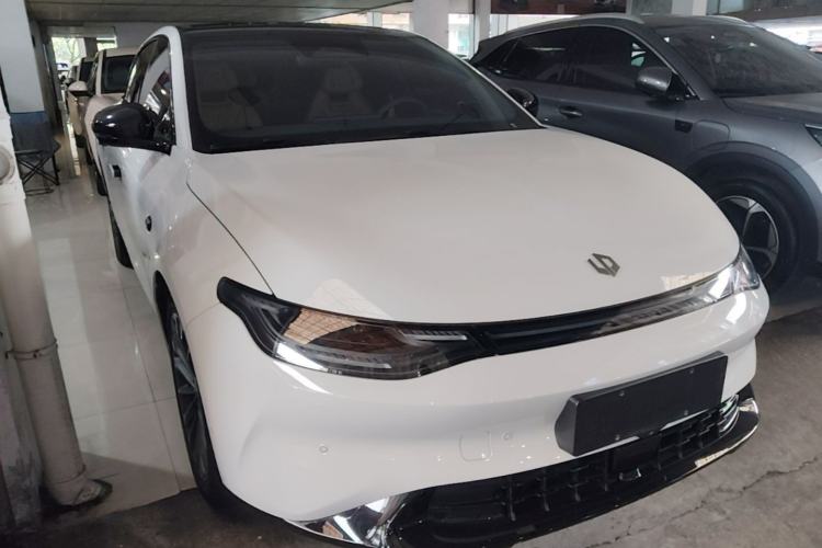 Used Leapmotor C01 2024 Pure Electric 525 Luxury Edition Front Right 45 Deg