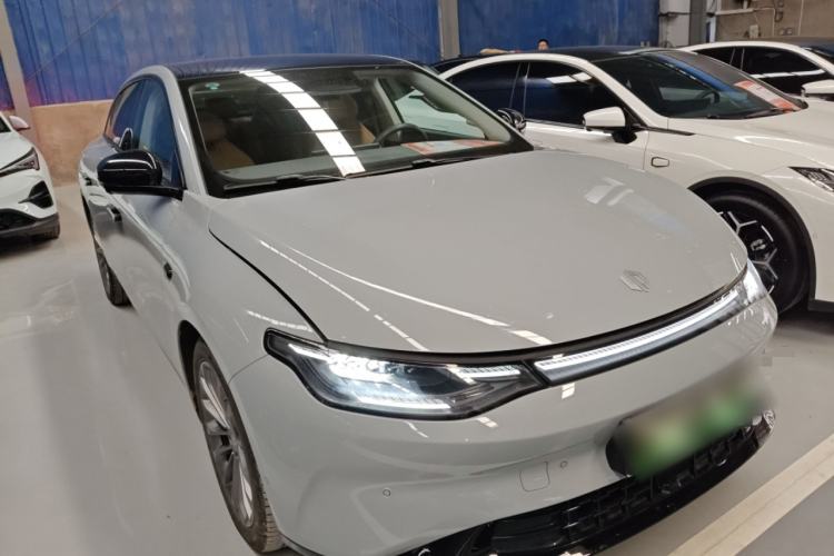 Used Leapmotor C01 2024 Pure Electric 525 Luxury Edition Front Right 45 Deg