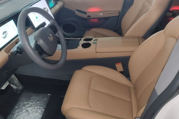 Used Leapmotor C01 2024 Pure Electric 525 Luxury Edition Left Front Seat