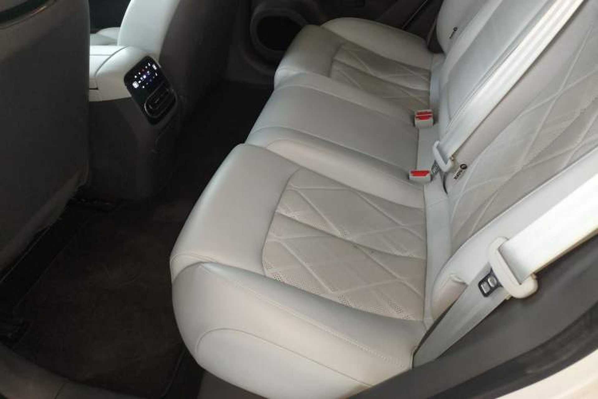 Used Leapmotor C01 2024 Pure Electric 525 Luxury Edition Left Rear Seat