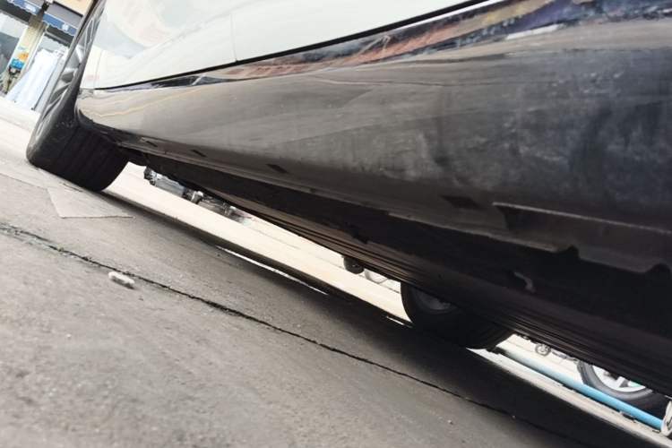 Used Leapmotor C01 2024 All-Electric 625 Deluxe Edition Left Side Sill