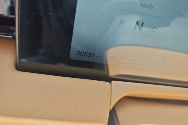 Used Leapmotor C01 2024 Pure Electric 525 Luxury Edition Odometer Close Up