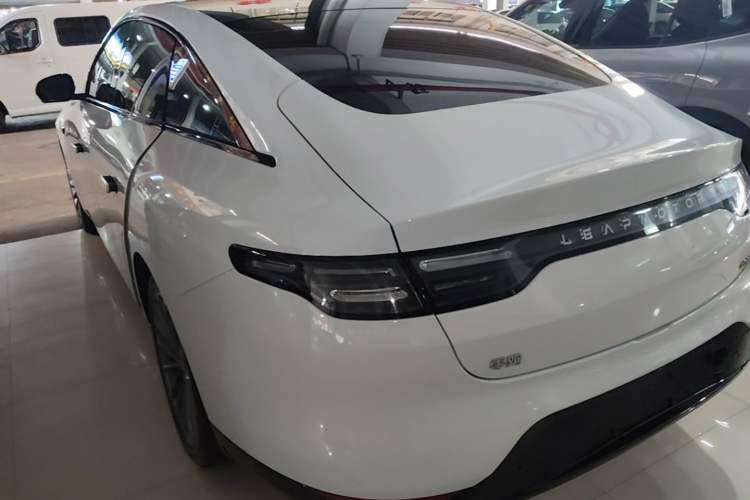 Used Leapmotor C01 2024 Pure Electric 525 Luxury Edition Rear Left 45 Deg