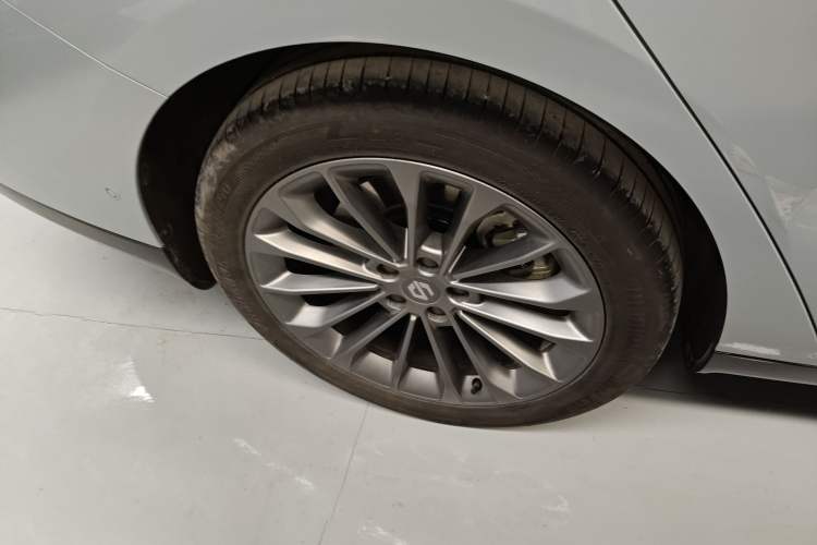 Used Leapmotor C01 2024 Pure Electric 525 Luxury Edition Right Rear Wheel Hub