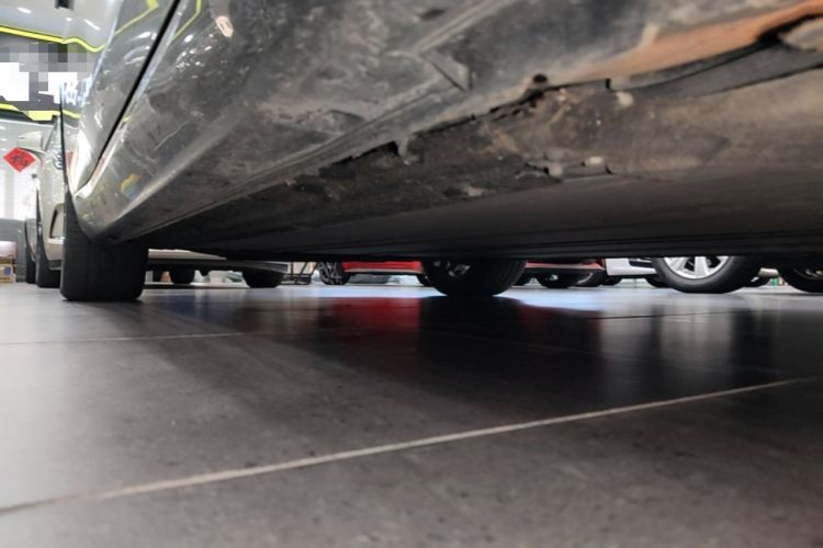 Used Leapmotor C01 2024 Pure Electric 525 Luxury Edition Right Side Sill