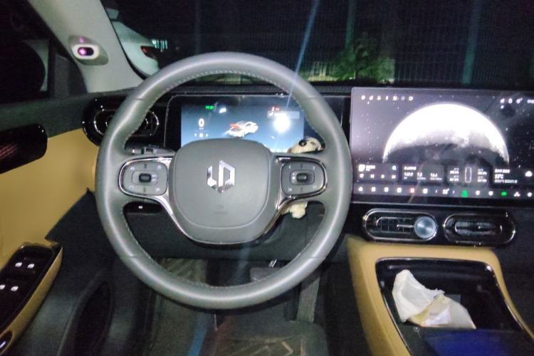 Used Leapmotor C01 2024 Range-Extended 316 Deluxe Edition Steering Wheel