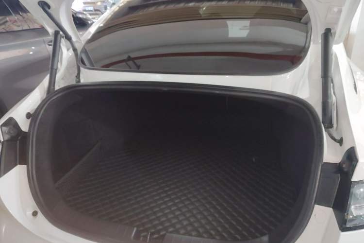 Used Leapmotor C01 2024 Pure Electric 525 Luxury Edition Trunk