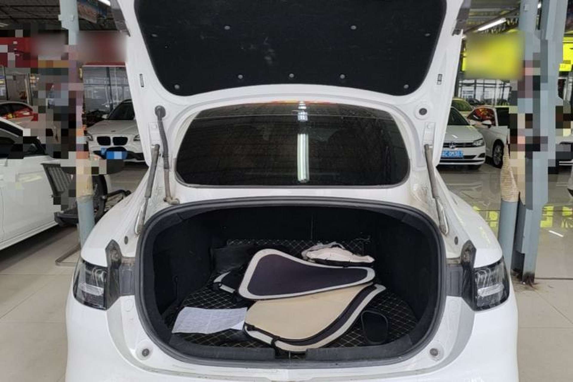Used Leapmotor C01 2024 Pure Electric 525 Comfort Edition Trunk