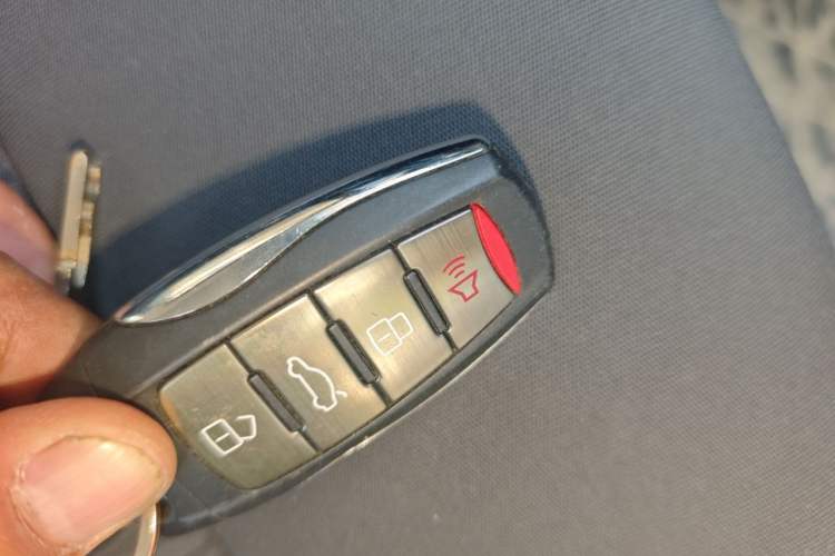 Used Leapmotor C01 2024 Pure Electric 525 Luxury Edition Vehicle Key