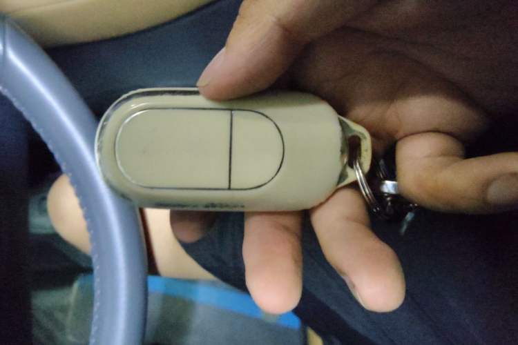 Used Leapmotor C01 2024 Range-Extended 316 Deluxe Edition Vehicle Key