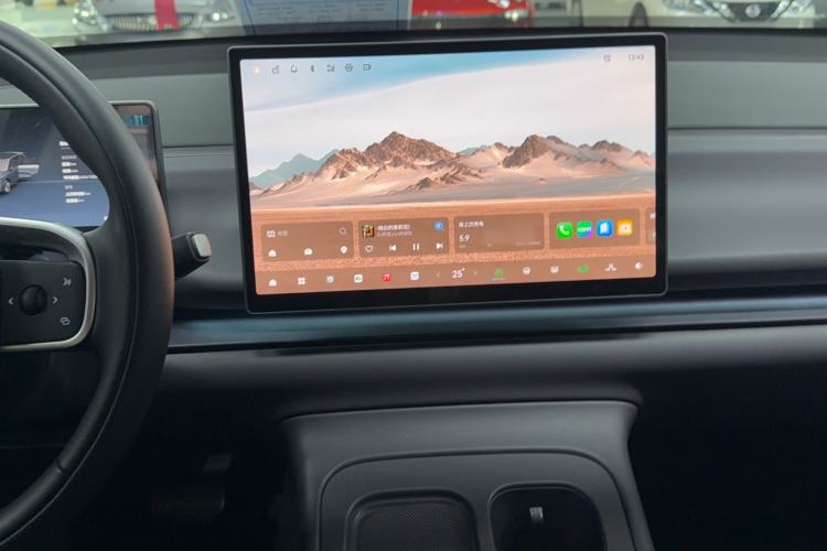Used Leapmotor C10 2024 530 LiDAR Edition Audio And AC Panel