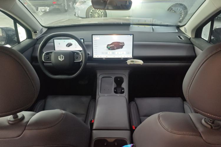 Used Leapmotor C10 2024 530 Comfort Edition Center Console